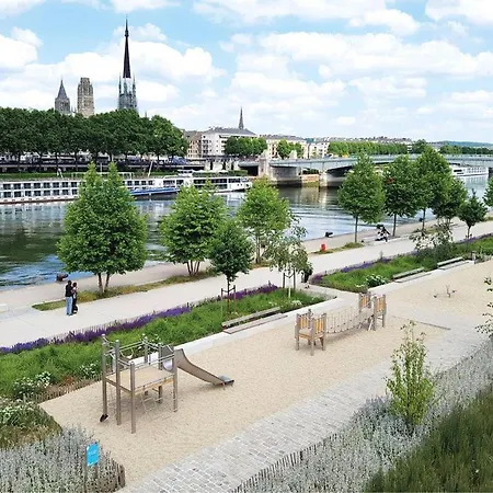 Le Petit Ciné - Gare - Smartloc Immo